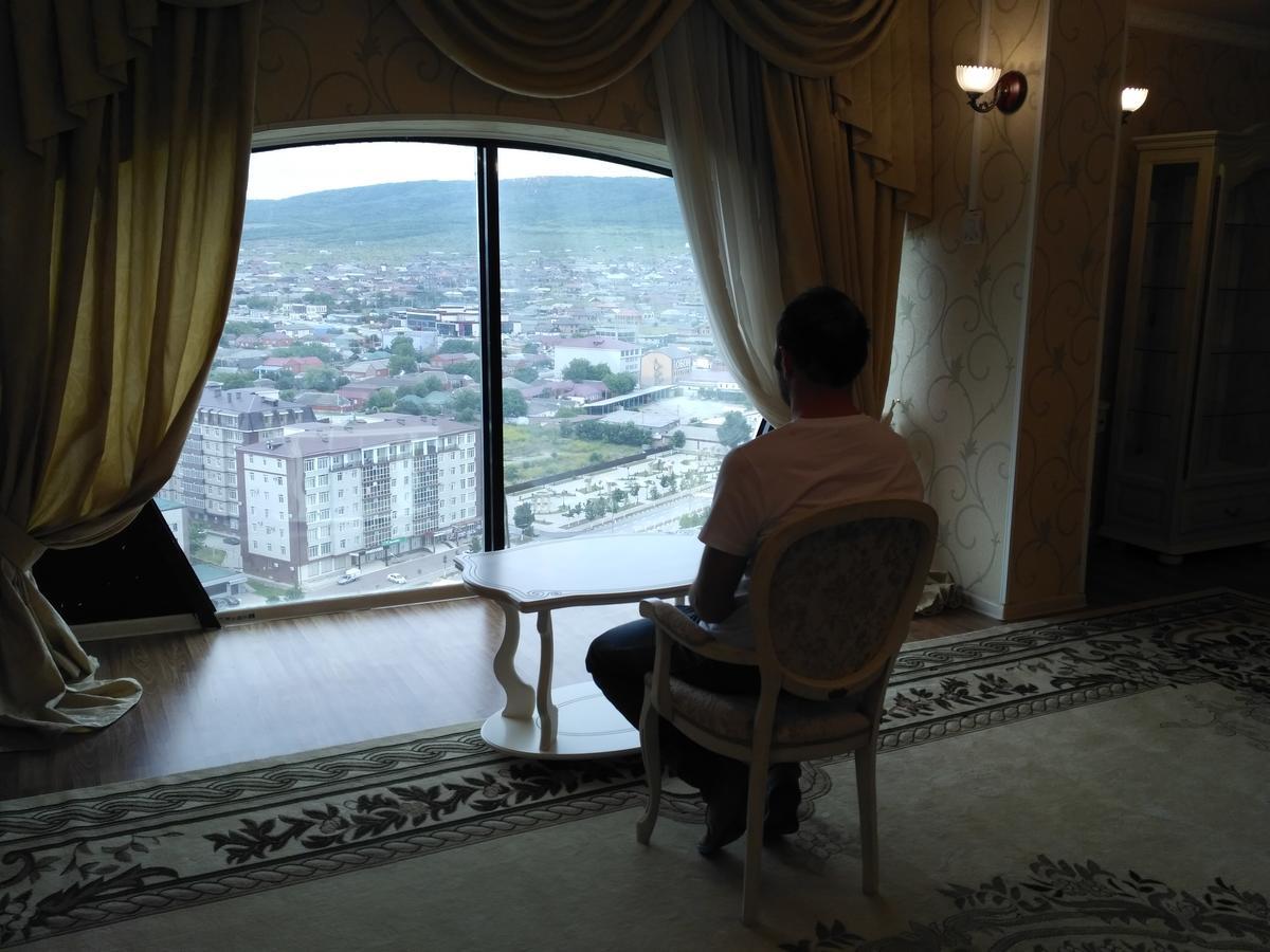 Hotel Kavkaz Gudermes Luaran gambar